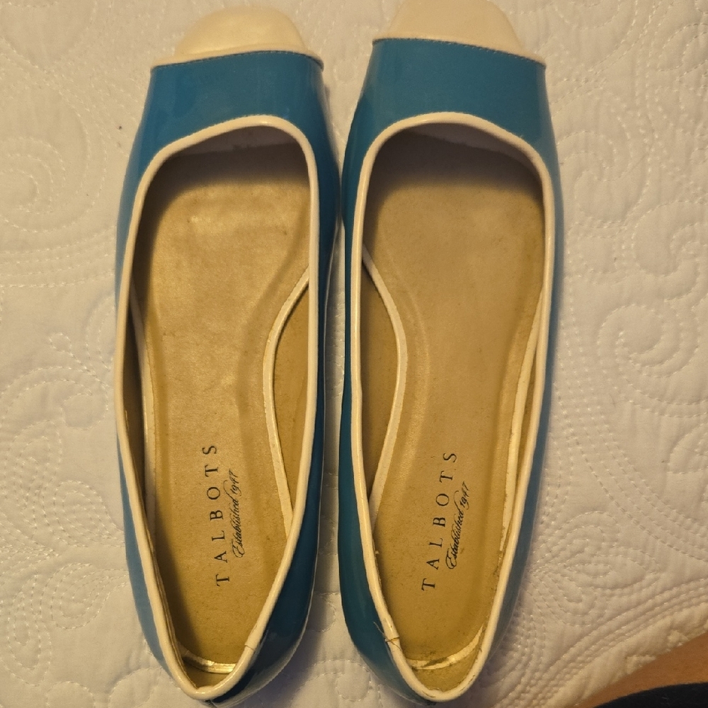 Talbots Women's Flats in Blue and Cream